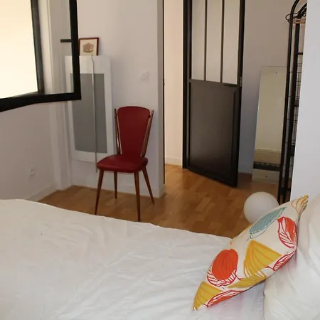 2 Pieces Sherazade Parking Et Terrasse * Saint-Jean-de-Luz