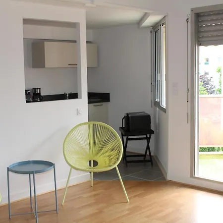 2 Pieces Sherazade Parking Et Terrasse * Saint-Jean-de-Luz