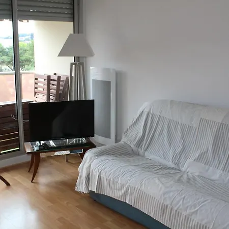 2 Pieces Sherazade Parking Et Terrasse